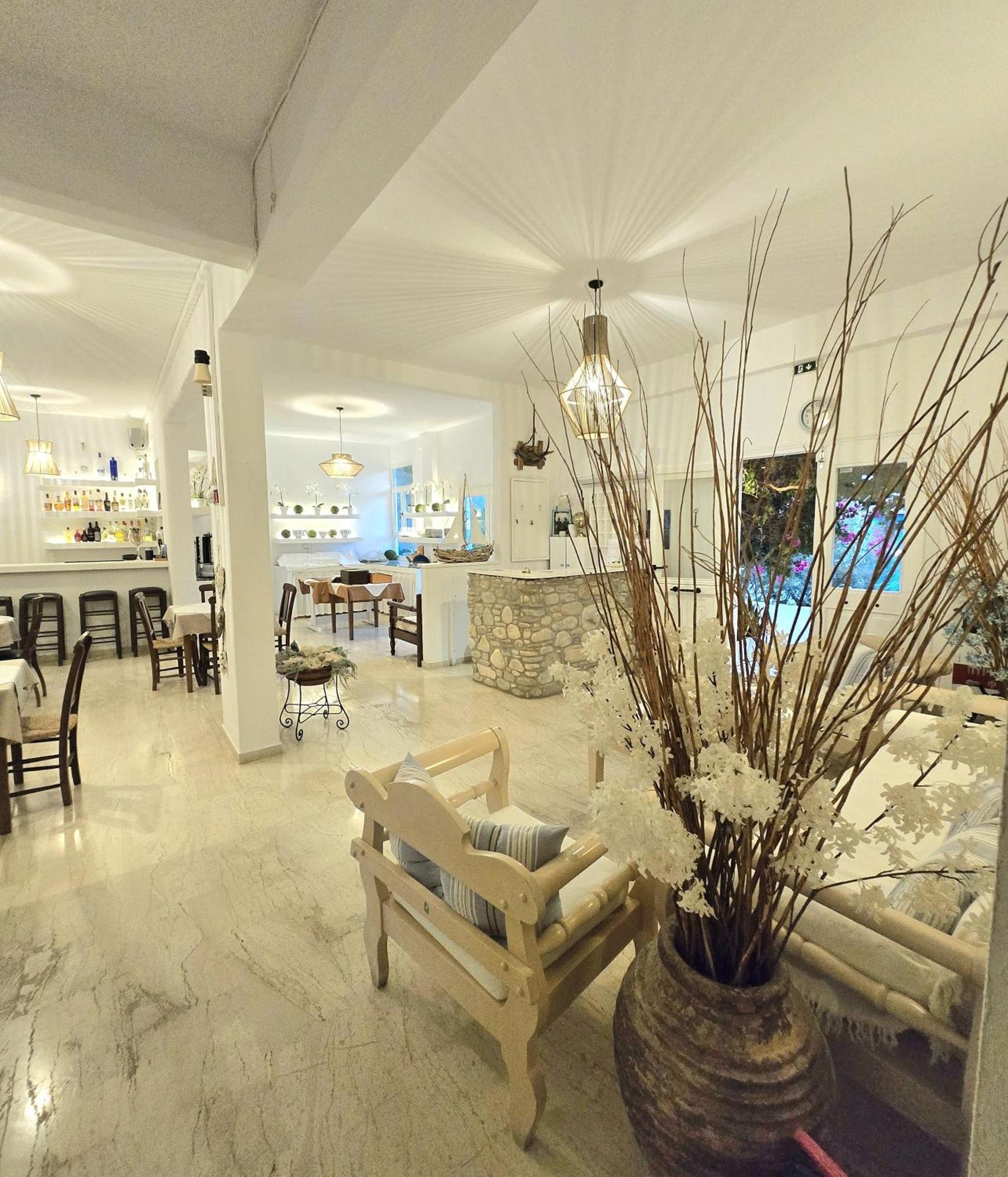 Aphrodite Boutique Hotel Alikí Esterno foto