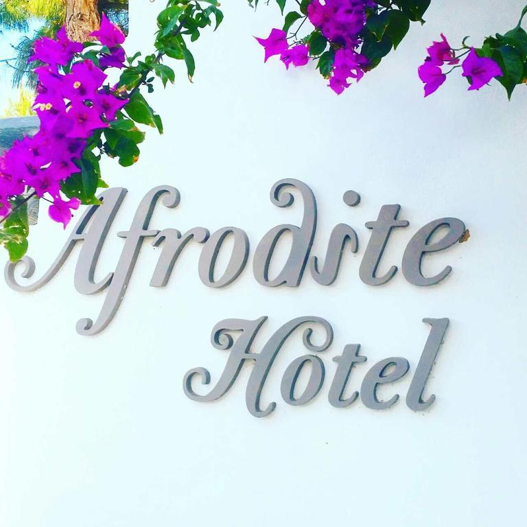 Aphrodite Boutique Hotel Alikí Esterno foto